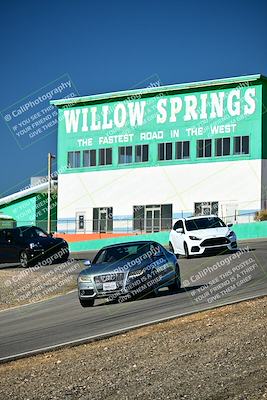 media/Oct-18-2025-Extreme Speed (Sat) [[d6d7e1fef1]]/Group 5/Session 1 (Turn 4)/